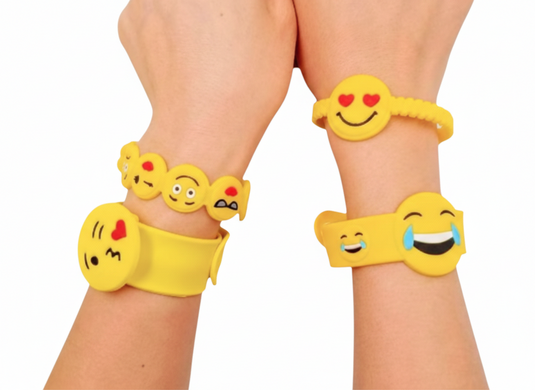 4 Emoji Stretchy Bracelets
